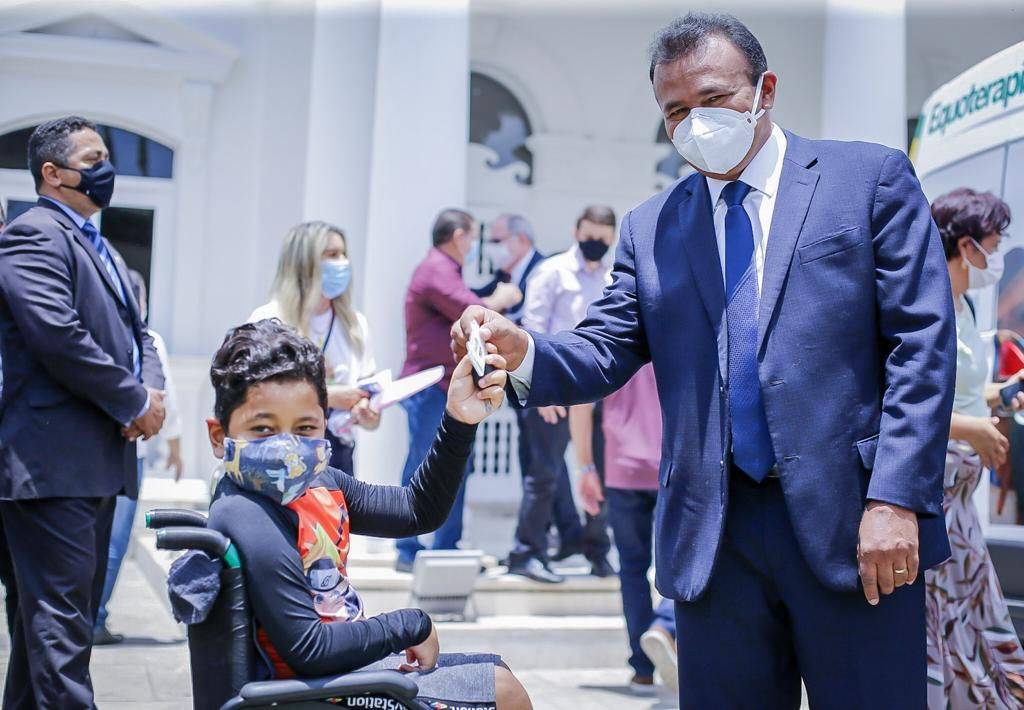 Fábio Abreu garante apoio para Hospital Infantil realizar cirurgia que não é feita no Piauí